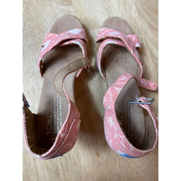 Toms Women’s Size 8 Dusty Rose/Ivory Southwestern Aztec Cork Wedge Heel Sandals - Picture 11 of 12